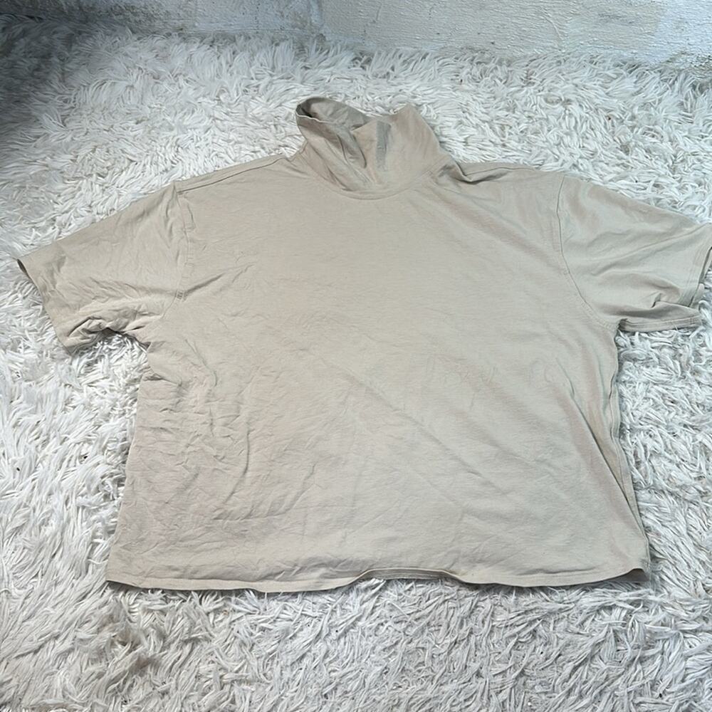 Lululemon Short Sleeve